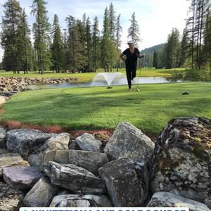 Meet your Posher, Eva-marie